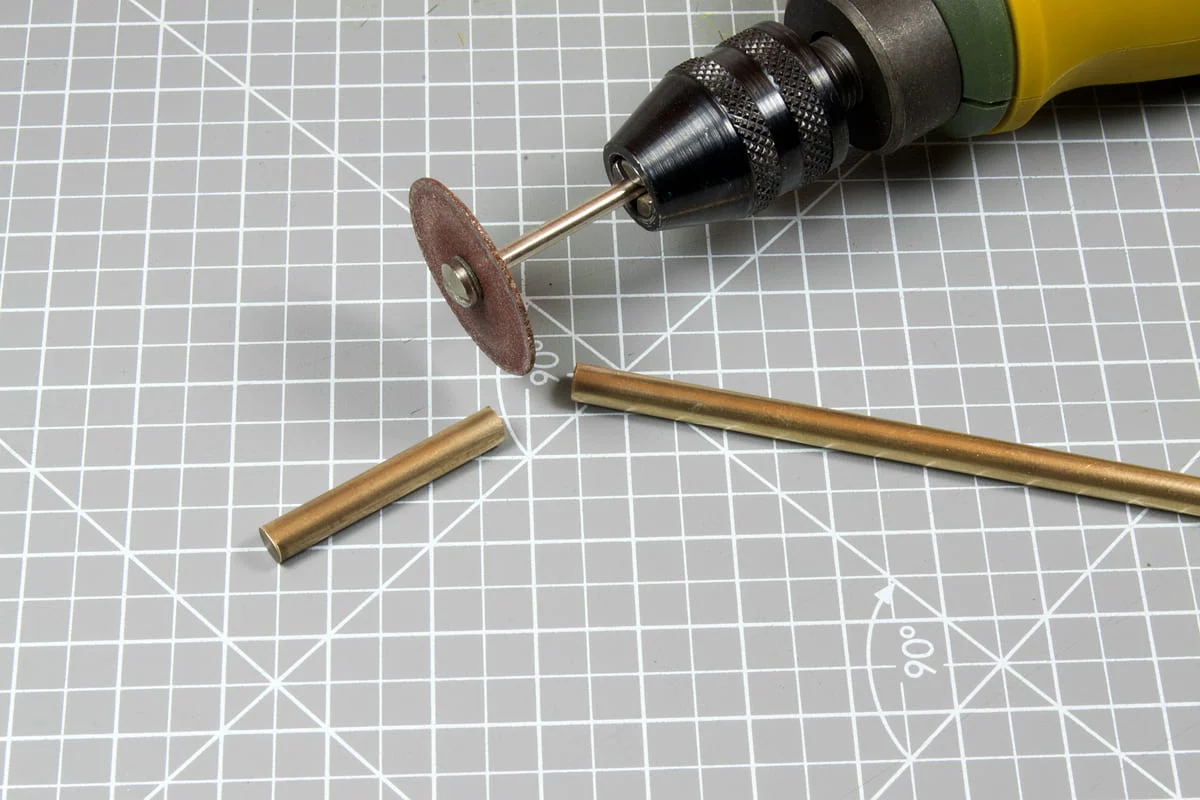 AK Interactive - Brass Pipes 2.8mm, 2 Units (AK9122) - Image 3