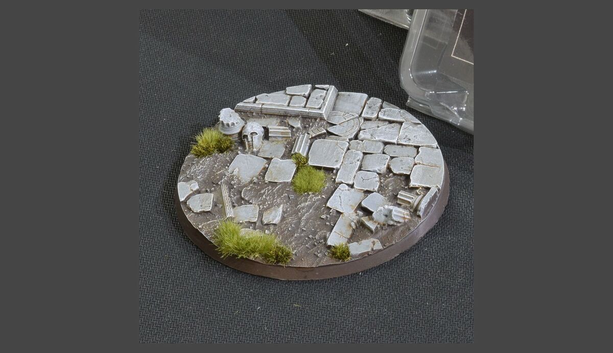 Gamers Grass Battle Ready Bases Temple Round 100mm (x1) - Image 2