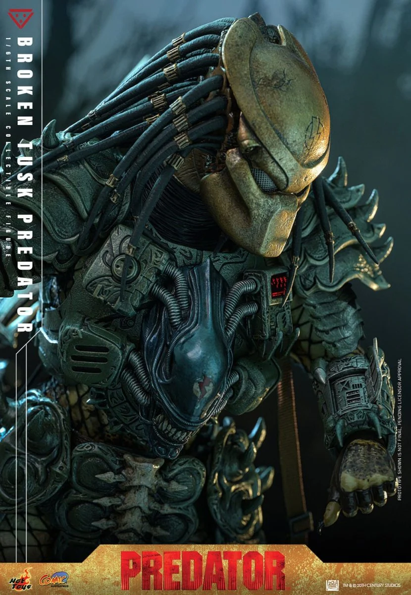 Hot Toys Alien vs. Predator: Comic Masterpiece Broken Tusk Predator 35cm - Image 11