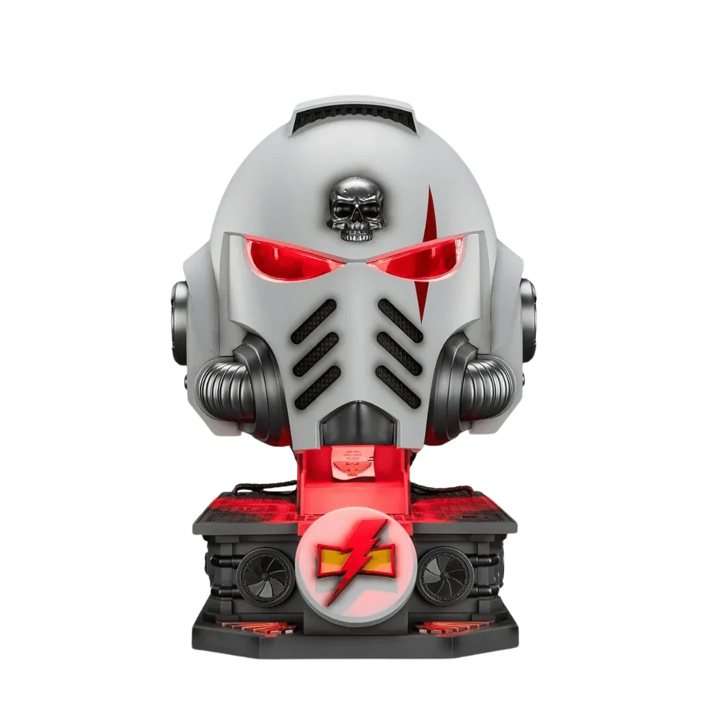 Joy Toy Warhammer 40k: Helmet with Display Stand White Scars MkX 44cm