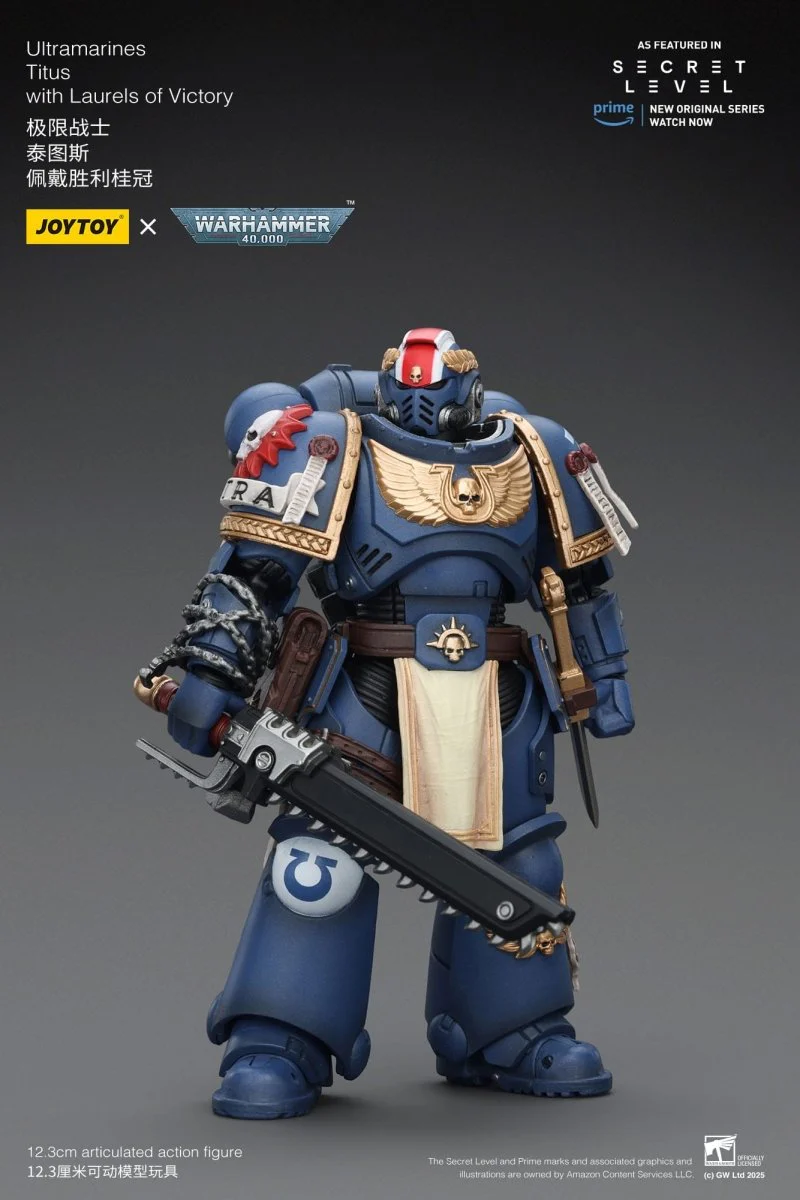 Joy Toy Warhammer 40k: Ultramarines Titus with Laurels of Victory 13cm - Image 3
