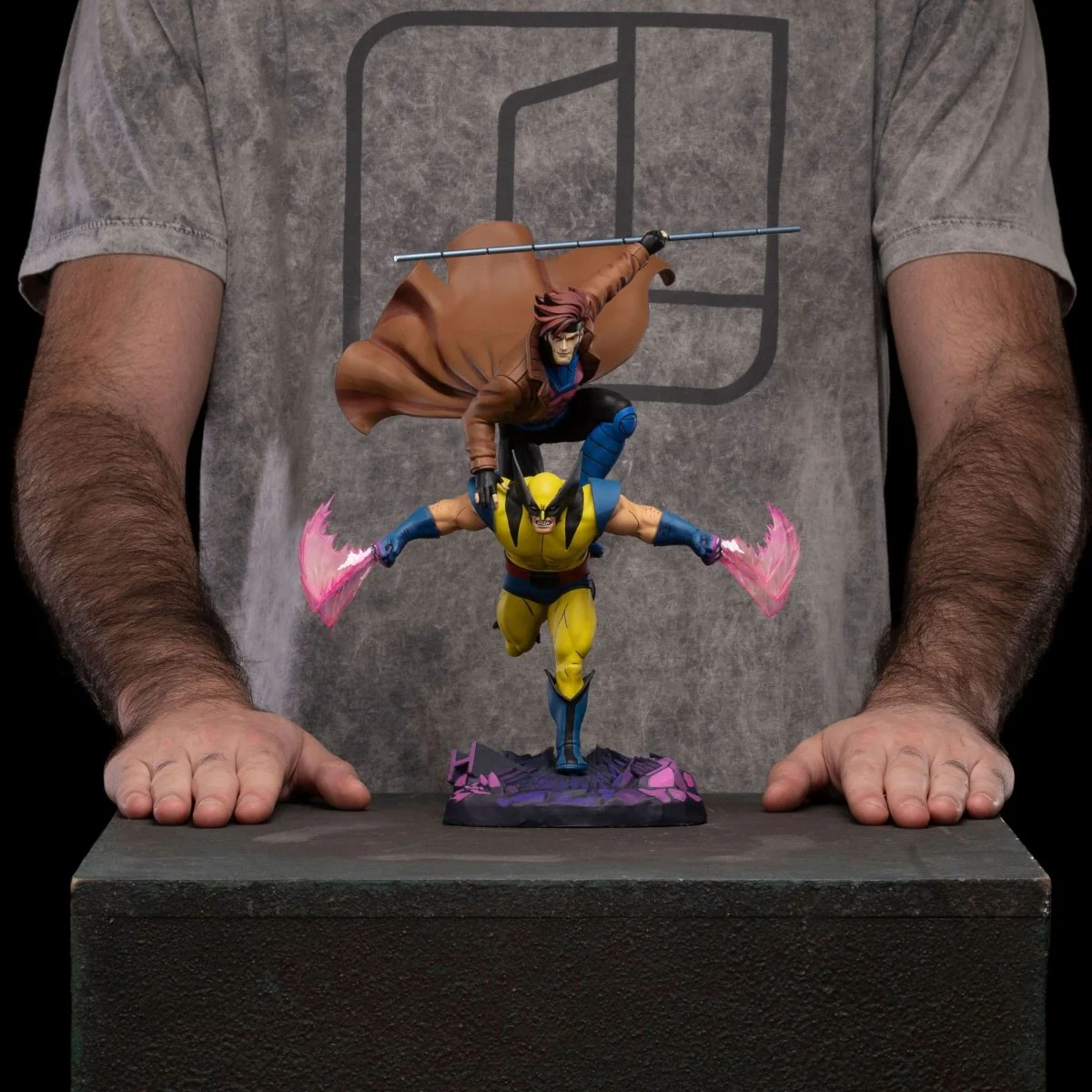 Marvel Deluxe Art Scale X-Men´97 Gambit & Wolverine 29cm ETA 28 Days - Image 5