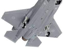 Tamiya 1:72 F-35A Lightning II - 60792 - Image 2