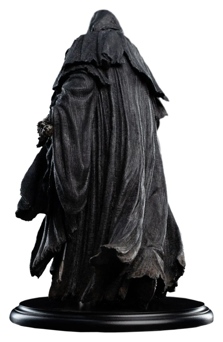 The Lord of the Rings Mini Statue Ringwraith at the Prancing Pony 18cm ETA Dec 2026 - Image 8
