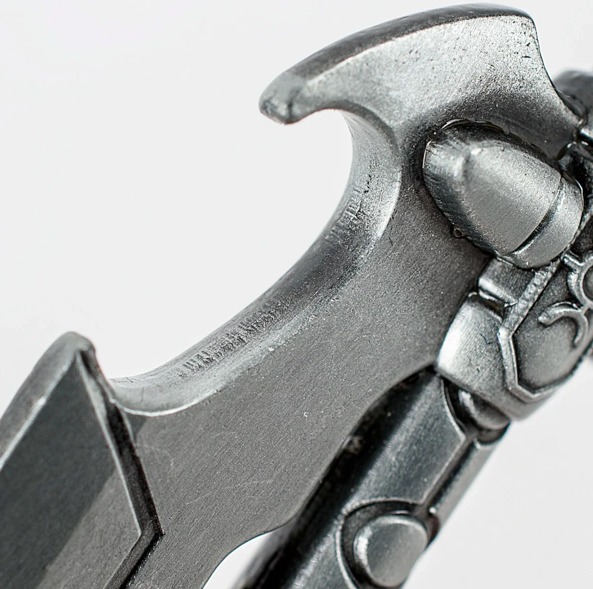 Warhammer 40,000: Necron Hyperphase Sword Bottle Opener - Image 7